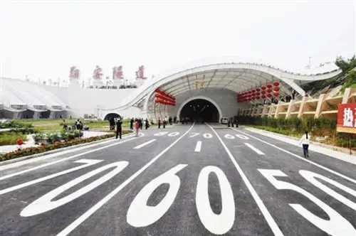 последний случай компании о Компания предприняла проект развития тоннеля Xiamen Xiang'an подводного