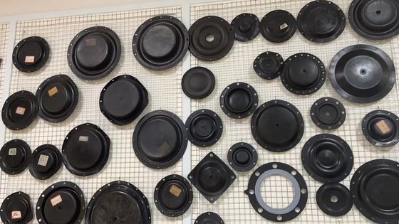 Customized Smooth Round Pneumatic Valve Diaphragm 0.5 - 2.5Mpa Pressure Range